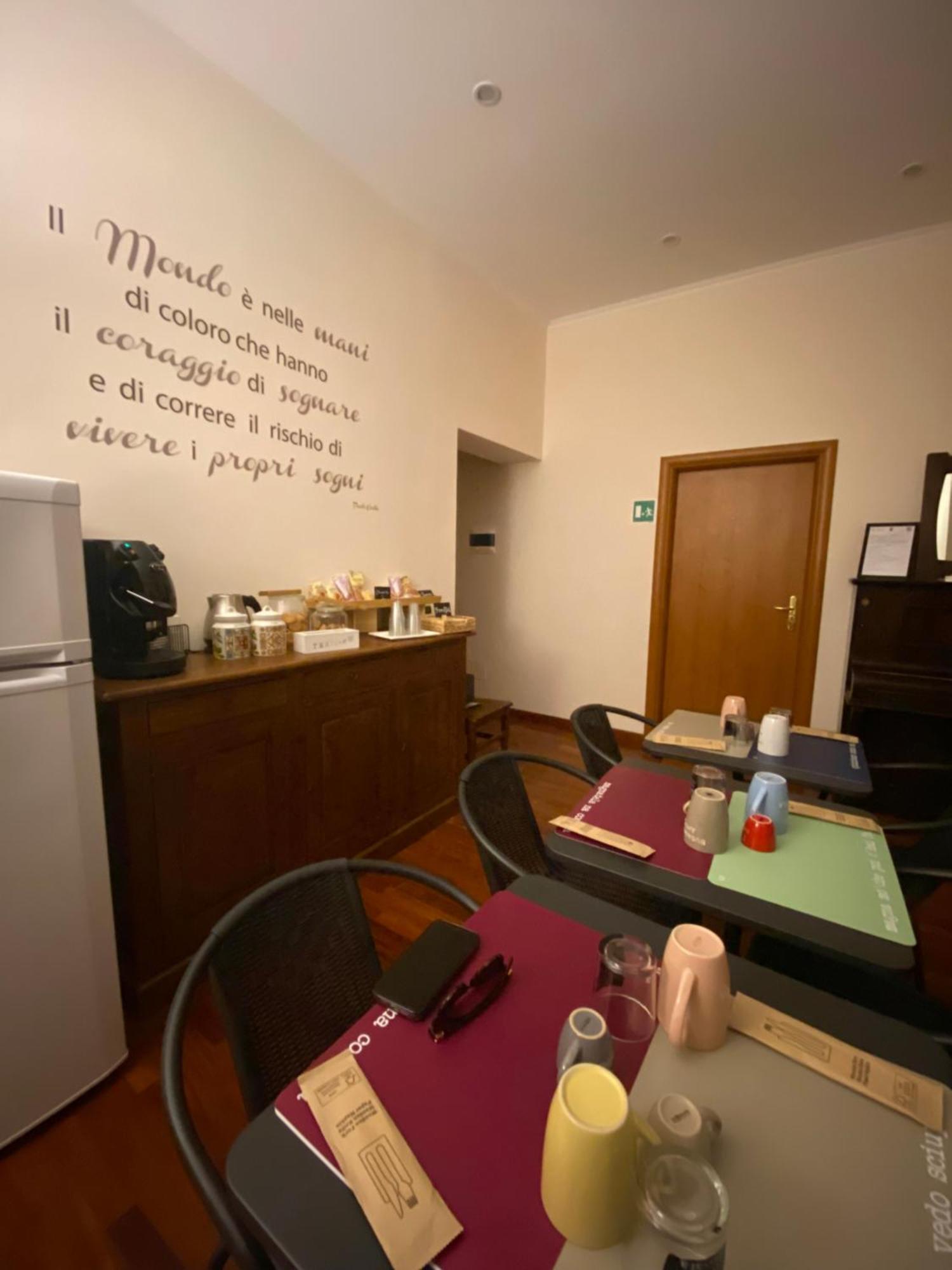 Vecchia Trastevere Bed And Breakfast Roma Esterno foto