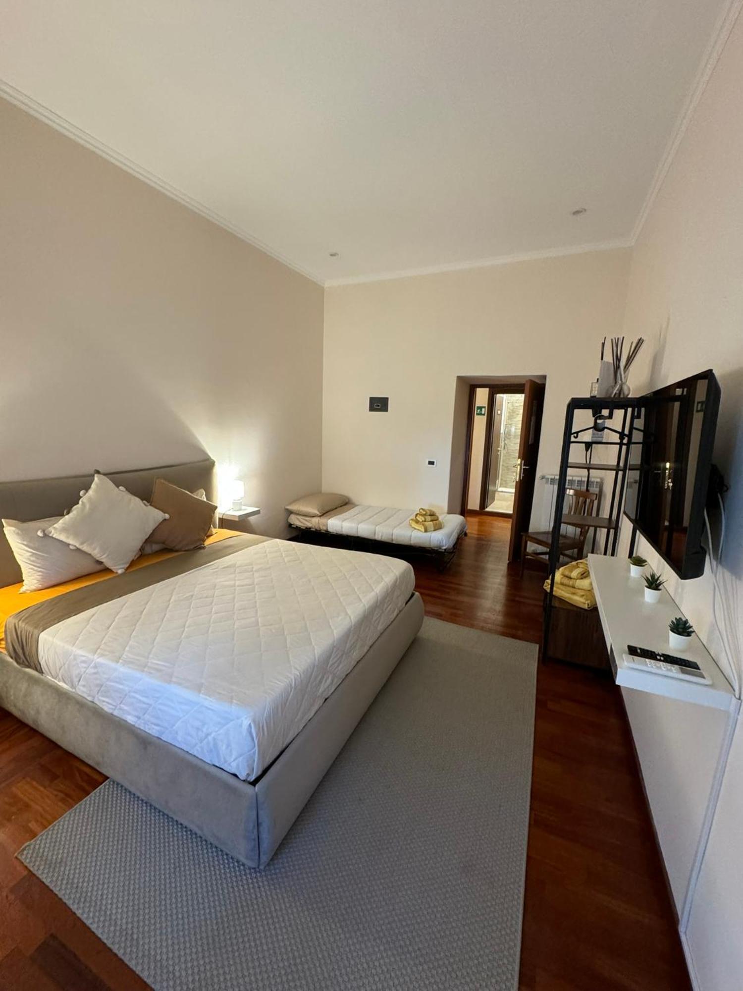 Vecchia Trastevere Bed And Breakfast Roma Esterno foto